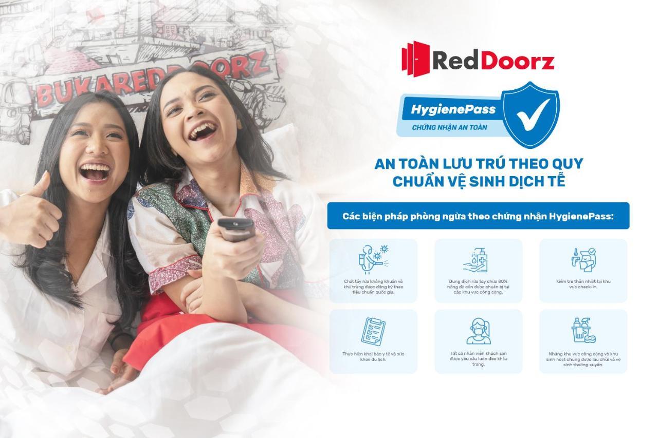 Reddoorz Tuan Viet Hotel Dinh Tien Hoang ホーチミン市 エクステリア 写真