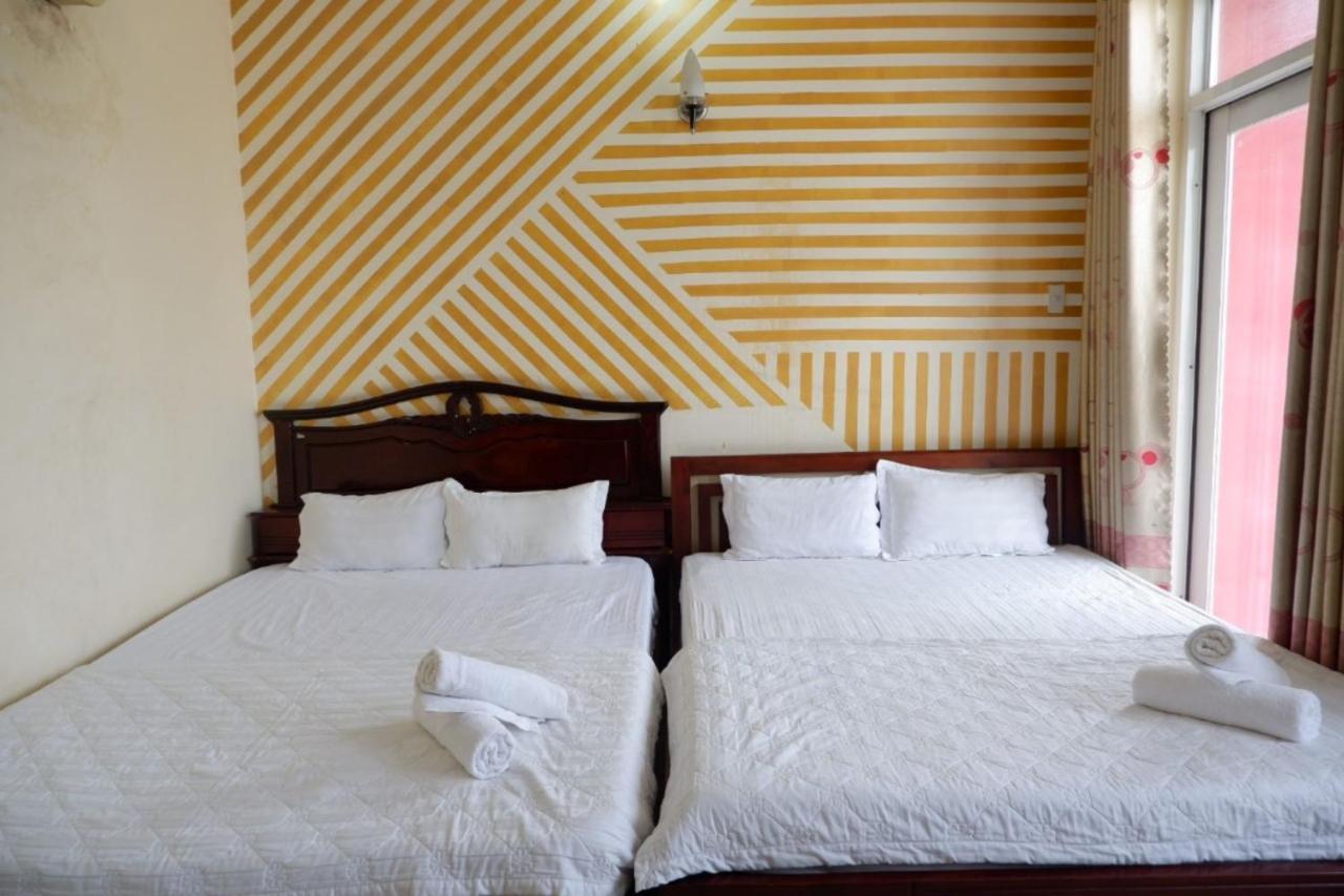 Reddoorz Tuan Viet Hotel Dinh Tien Hoang ホーチミン市 エクステリア 写真